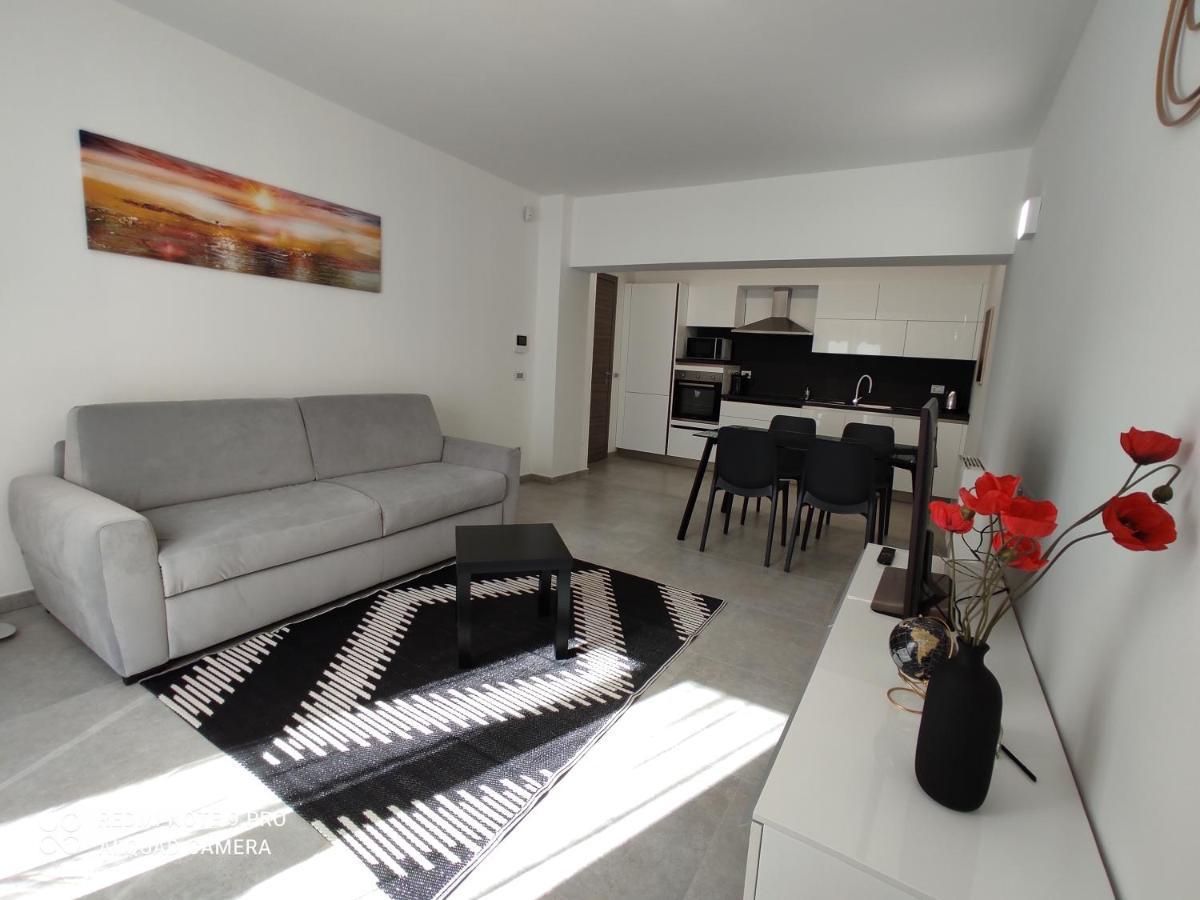 Ferienwohnung Pama Mar Imperia Exterior foto