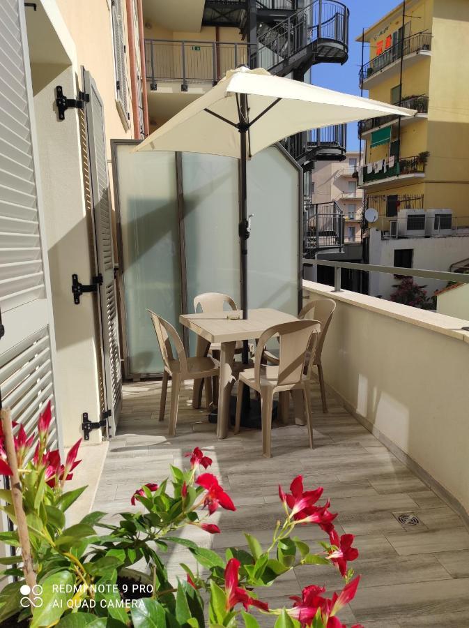 Ferienwohnung Pama Mar Imperia Exterior foto
