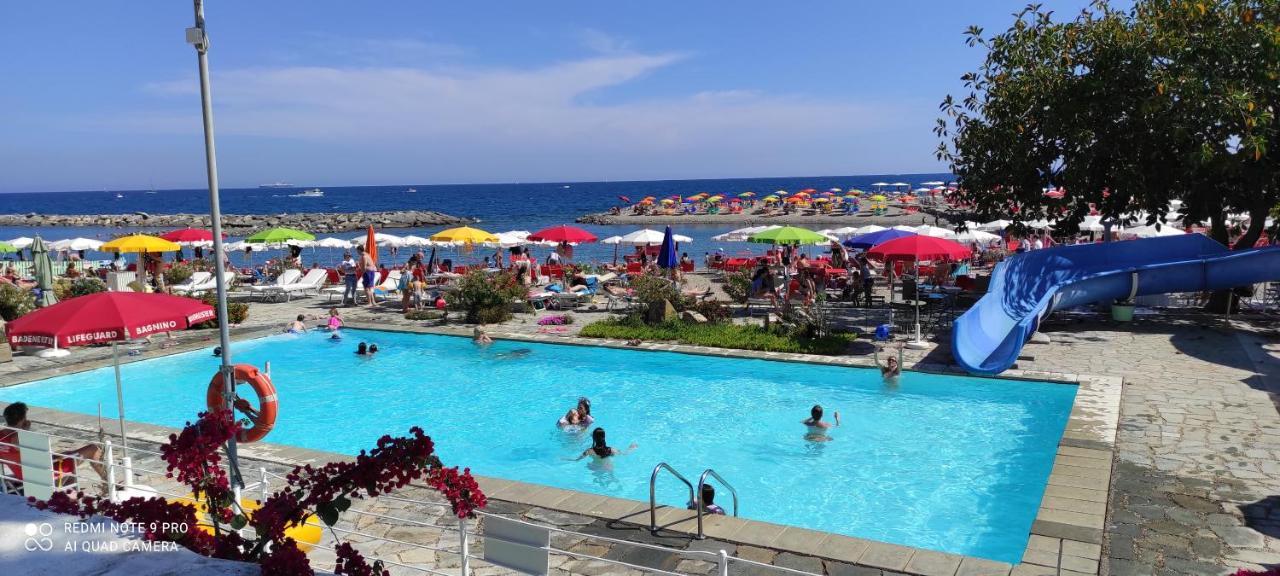 Ferienwohnung Pama Mar Imperia Exterior foto